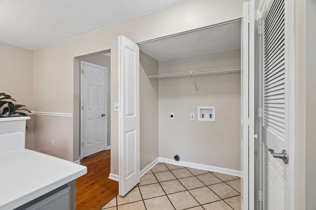 161 Thistle Ln, Hermitage, TN 37076