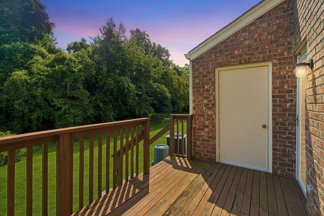 161 Thistle Ln, Hermitage, TN 37076