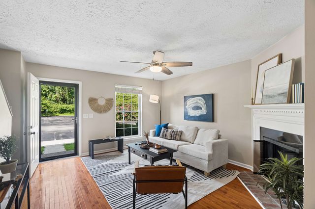 161 Thistle Ln, Hermitage, TN 37076