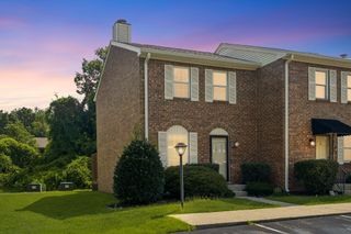 161 Thistle Ln, Hermitage, TN 37076
