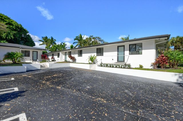2503 OCEANVIEW Avenue C, Delray Beach, FL 33444