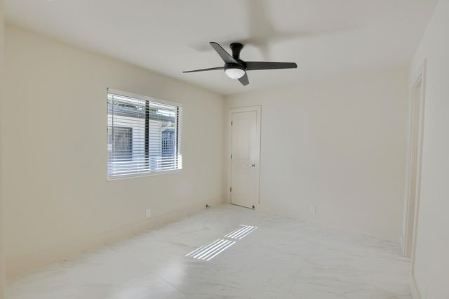 2503 OCEANVIEW Avenue C, Delray Beach, FL 33444