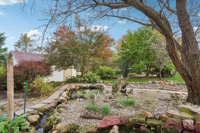 832 Highway 138, Stoughton, WI 53589