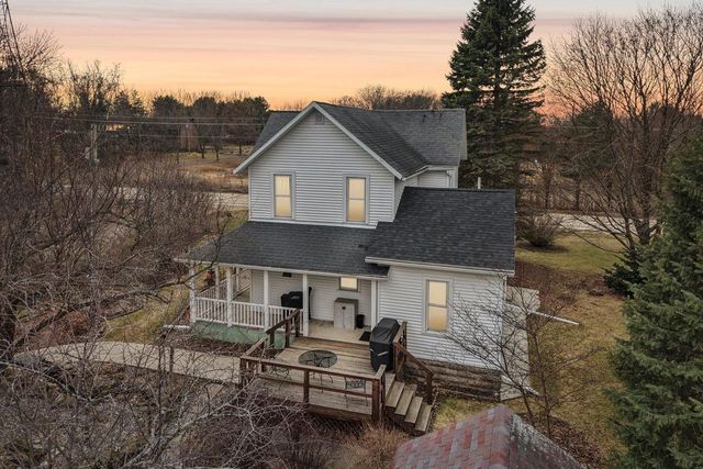 832 Highway 138, Stoughton, WI 53589