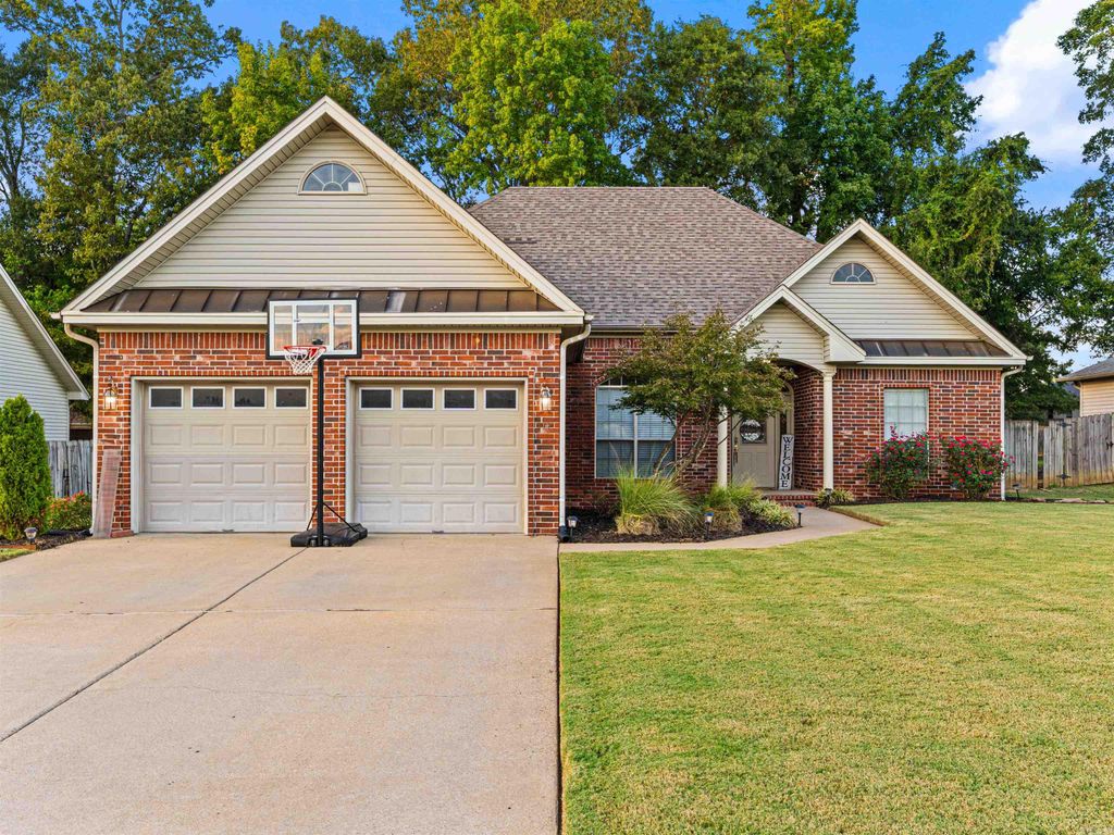 14 Buttercup Cove, Cabot, AR 72023