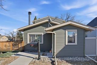 2137 Vine Street, Davenport, IA 52804