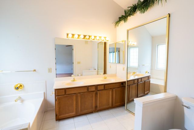 4819 Dartmouth Drive, Burlington, KY 41005
