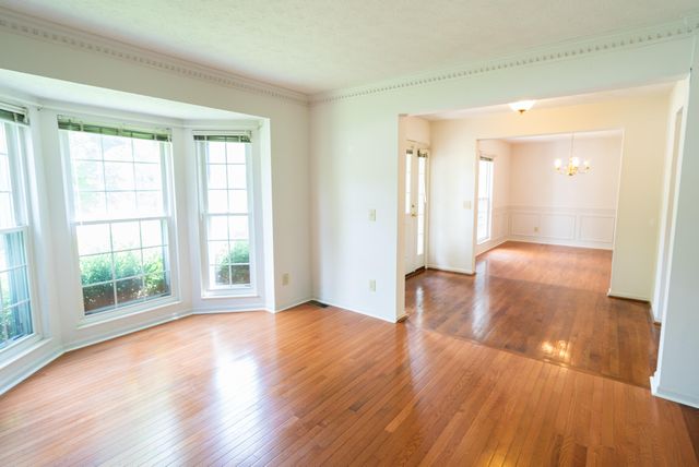 4819 Dartmouth Drive, Burlington, KY 41005