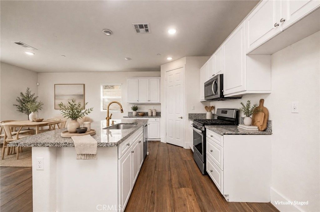 24571 Acadia Drive, Corona, CA 92883 — photo 5