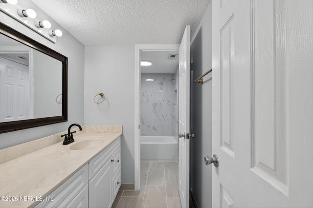 3916 CORRIDA Court 12, Jacksonville, FL 32217