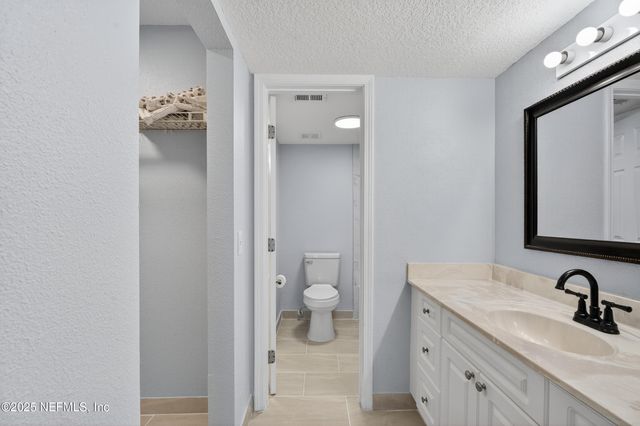 3916 CORRIDA Court 12, Jacksonville, FL 32217