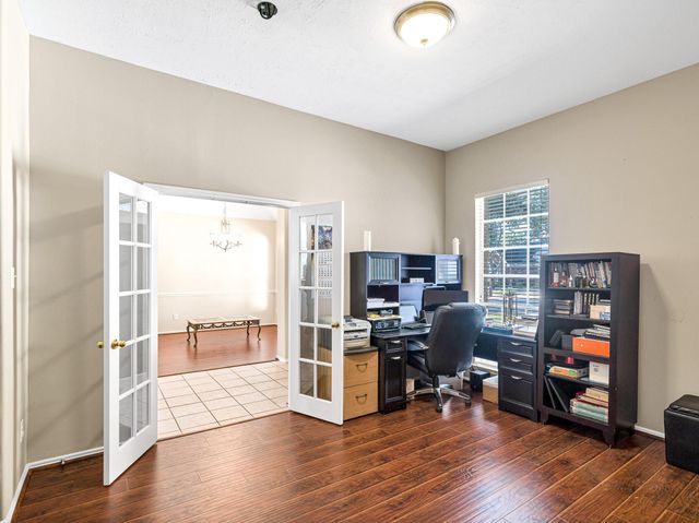 3319 Shadowbark Drive, Houston, TX 77082