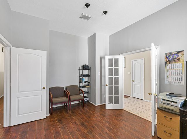 3319 Shadowbark Drive, Houston, TX 77082