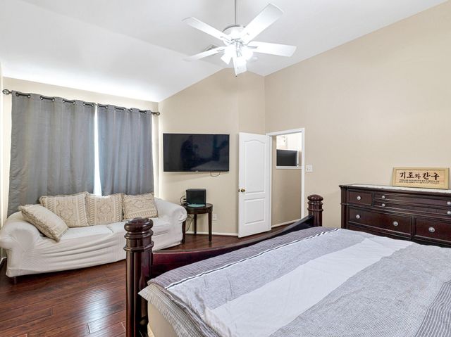 3319 Shadowbark Drive, Houston, TX 77082