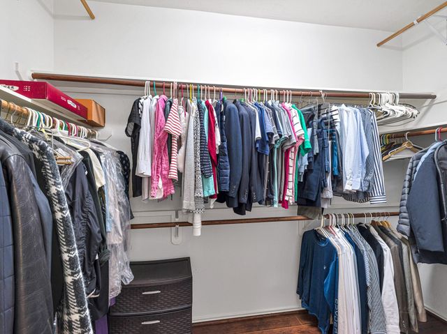 3319 Shadowbark Drive, Houston, TX 77082