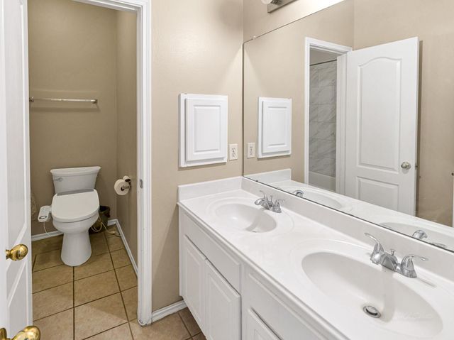 3319 Shadowbark Drive, Houston, TX 77082