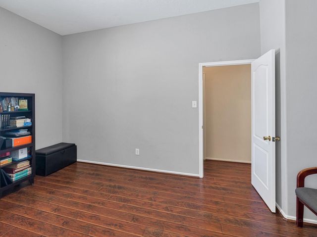 3319 Shadowbark Drive, Houston, TX 77082