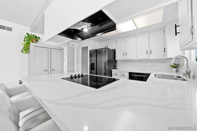 826 Floyd Ave, Chula Vista, CA 91910