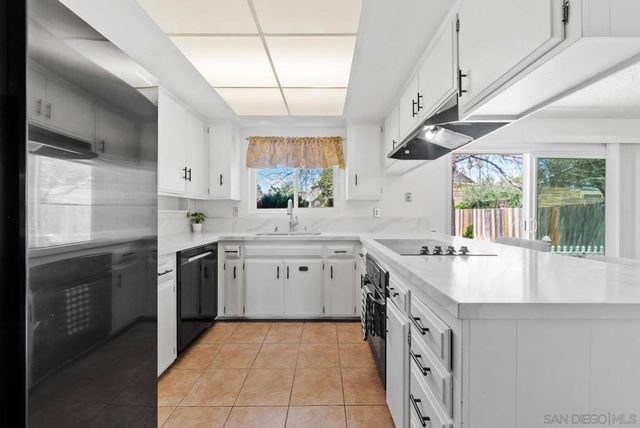 826 Floyd Ave, Chula Vista, CA 91910