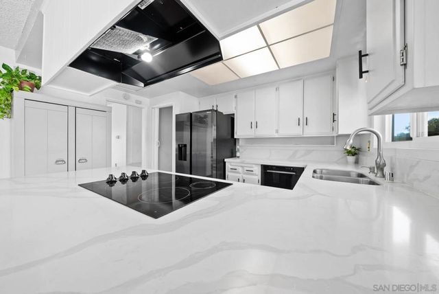 826 Floyd Ave, Chula Vista, CA 91910