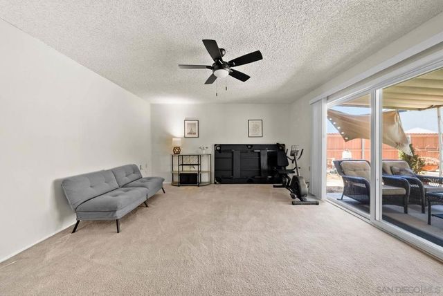 826 Floyd Ave, Chula Vista, CA 91910