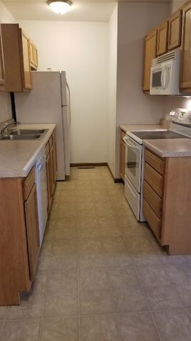 230 S Dubuque Street, Solon, IA 52333