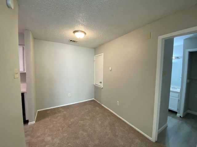 9696 Walnut Street 2006, Dallas, TX 75243