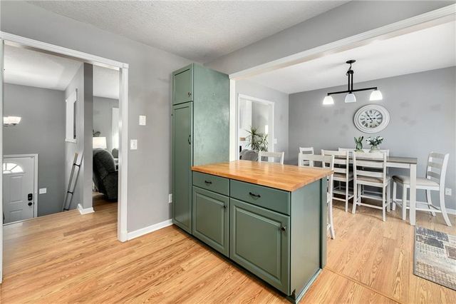 1507 Maple Lane, Pleasant Hill, MO 64080