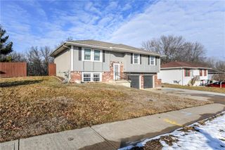 1507 Maple Lane, Pleasant Hill, MO 64080