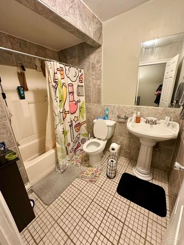 2004 Delaware Street, Saginaw, MI 48602