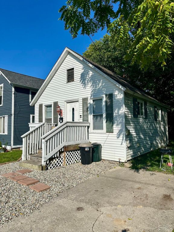 2004 Delaware Street, Saginaw, MI 48602