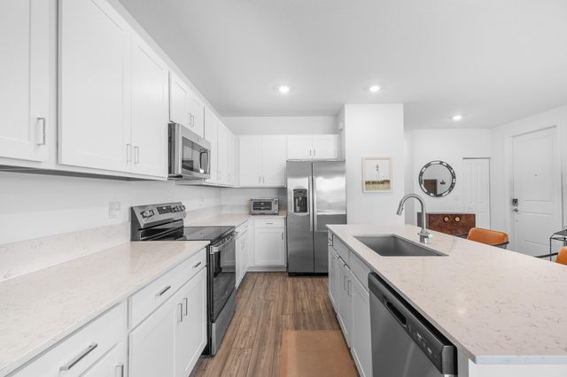 663 SE Lake Falls Street, Port St Lucie, FL 34984