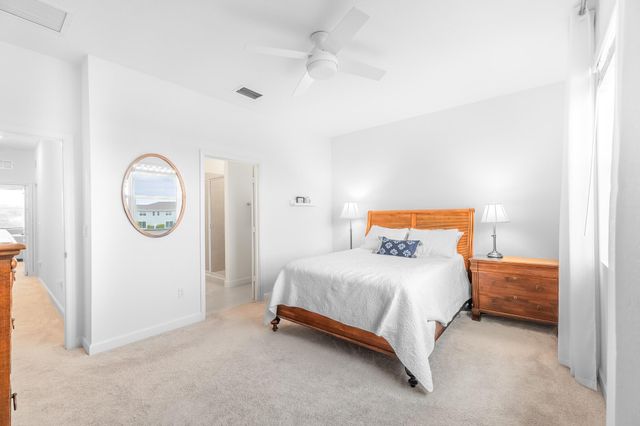 663 SE Lake Falls Street, Port St Lucie, FL 34984