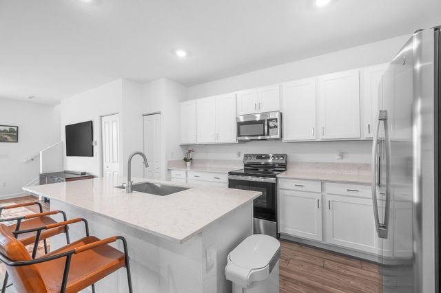 663 SE Lake Falls Street, Port St Lucie, FL 34984