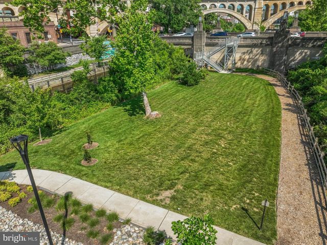 4574 RIVERSIDE WAY, Philadelphia, PA 19127