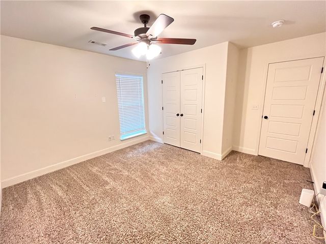 6002 NW Meade Street, Bentonville, AR 72713