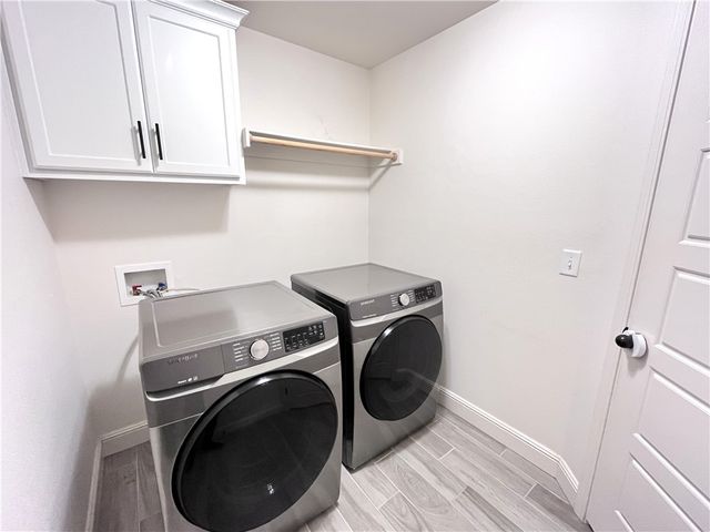 6002 NW Meade Street, Bentonville, AR 72713