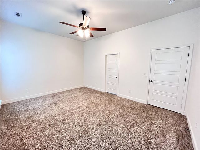 6002 NW Meade Street, Bentonville, AR 72713