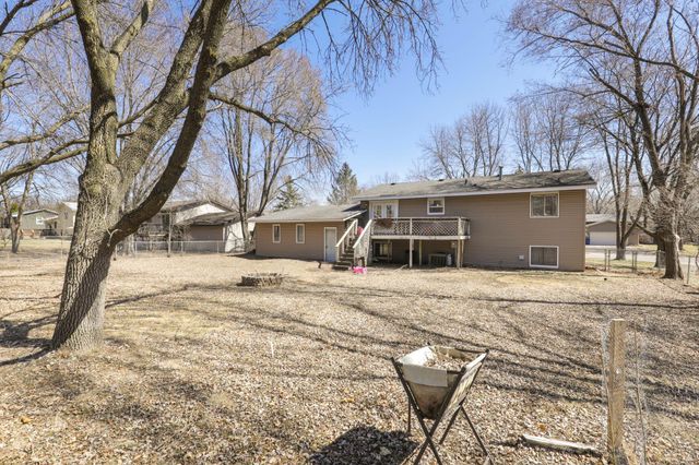 13041 Saratoga Lane N, Champlin, MN 55316