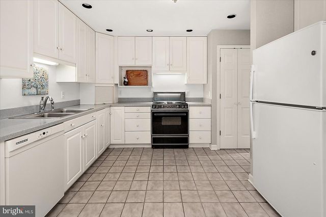 3940 DEVONSHIRE DR, Salisbury, MD 21804