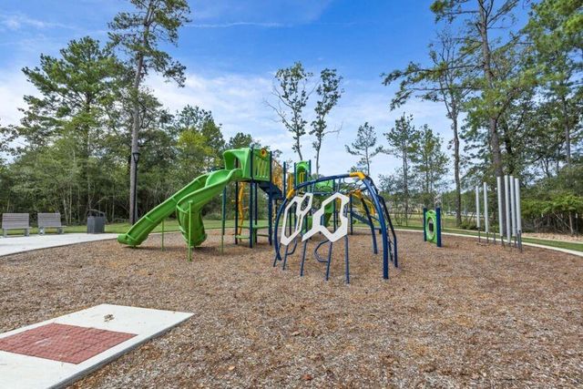 358 Jewett Meadow Dr, Magnolia, TX 77354