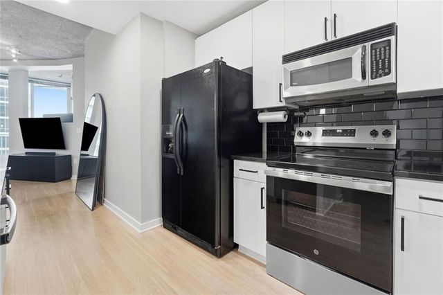 361 17th Street NW 1105, Atlanta, GA 30363