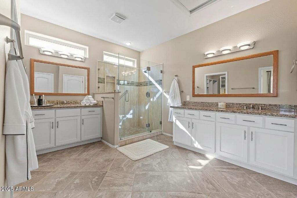 Image 15 of property listing at 12911 W Rincon Drive, Sun City West, AZ 85375