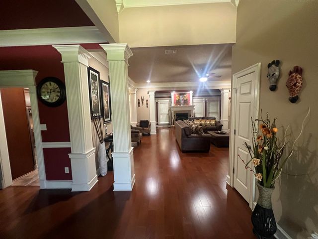 7720 E Worth Avenue, Benton, AR 72019