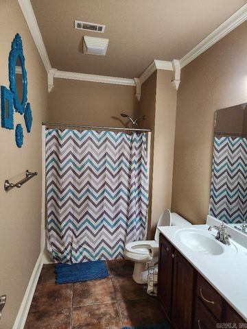 7720 E Worth Avenue, Benton, AR 72019