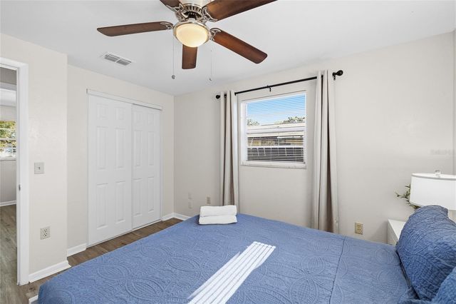 38600 NAOMI AVENUE, Zephyrhills, FL 33542