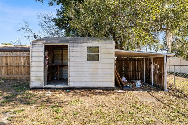 38600 NAOMI AVENUE, Zephyrhills, FL 33542