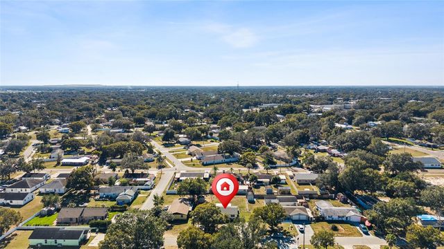 38600 NAOMI AVENUE, Zephyrhills, FL 33542