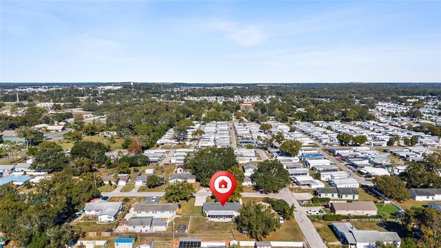 38600 NAOMI AVENUE, Zephyrhills, FL 33542