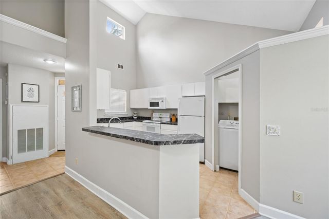 1423 FARRINDON CIRCLE, Lake Mary, FL 32746